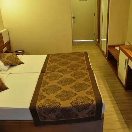 Sun Park Hotel 4*