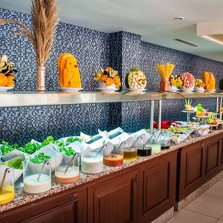 Sun Park Szálloda Side